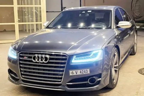 2015 Audi S8 Plus