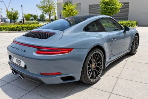 2017 Porsche 911 Carrera 4S