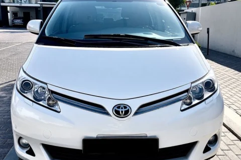 2020 Toyota Previa 2.4 SE