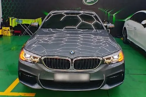 2019 BMW 5 Series 530e