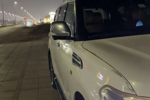 2014 Nissan Patrol LE Platinum