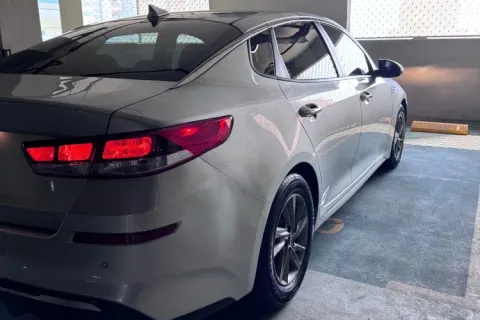 2020 KIA Optima  4 Door 2.4L LX