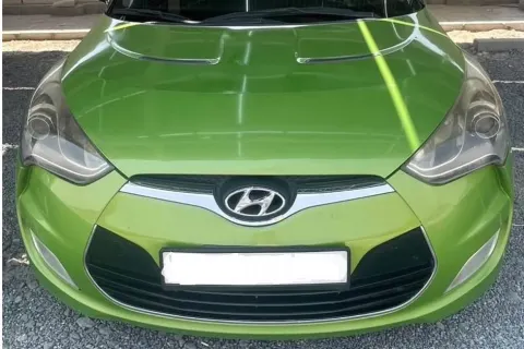 2014 Hyundai Veloster 1.6L Top