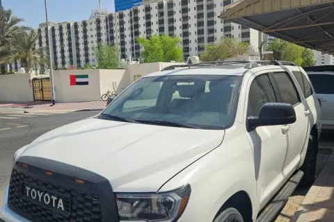 2021 Toyota Sequoia 5.7L GXR