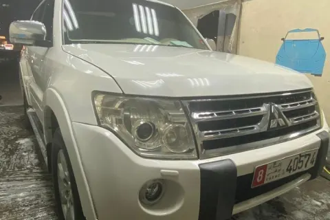 2010 Mitsubishi 4th Generation Pajero  3.6L