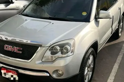 2007 GMC Acadia  SLE