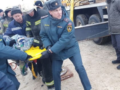 Стало известно, в каком состоянии сейчас пострадавшие после аварии с лесовозом под Сыктывкаром