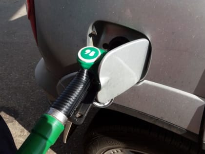 Стоимость дизельного топлива в Коми превысила 65 рублей за литр