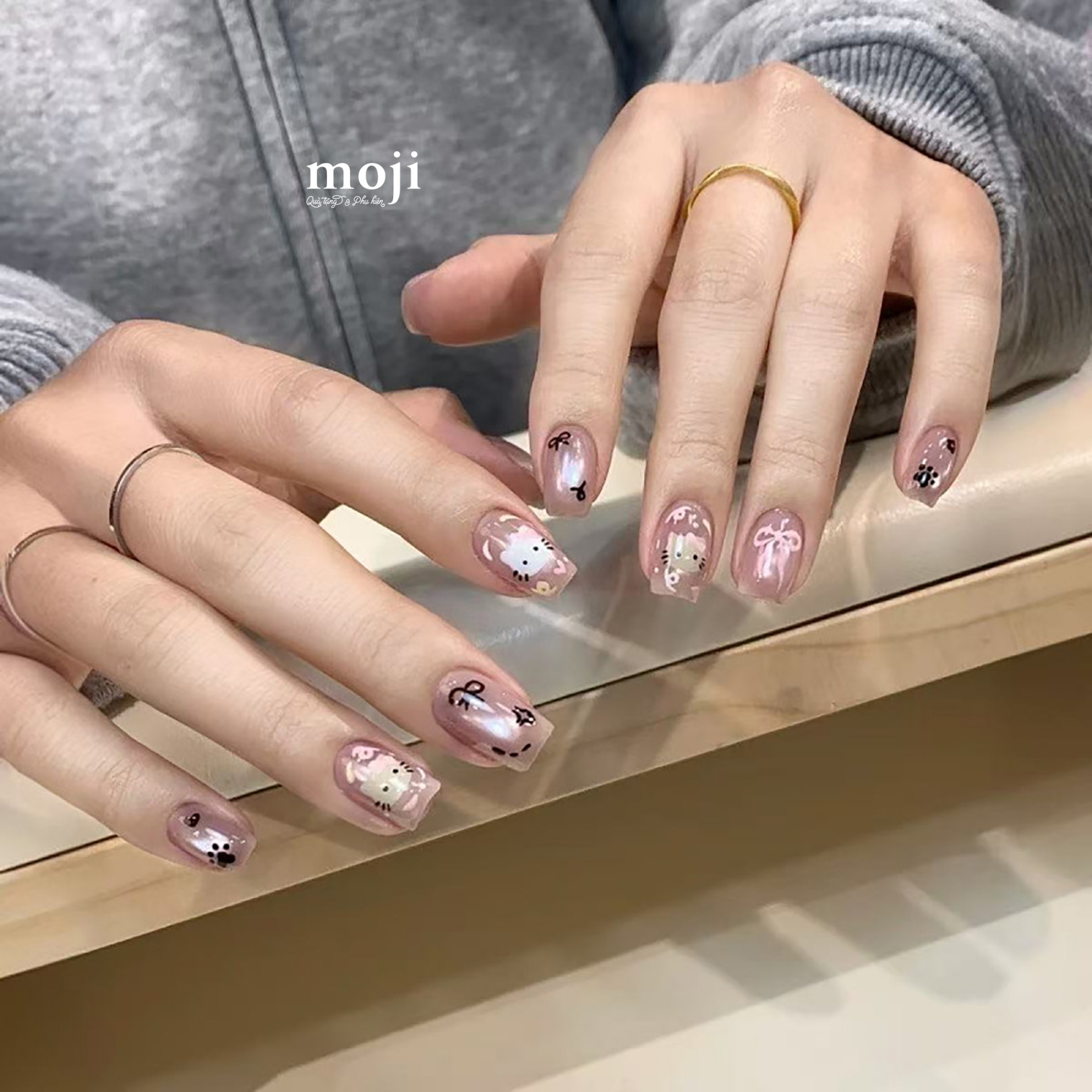 Móng tay giả Sanrio family Hello Kitty face cat paw ribbon S238 set10