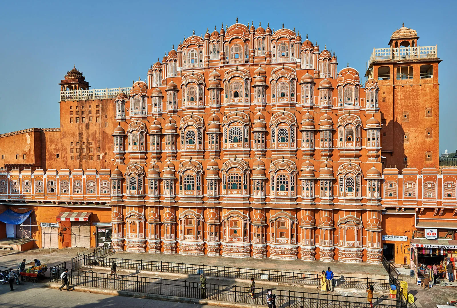 Hawa Mahal Palace of Winds - 953-window facade Jaipur