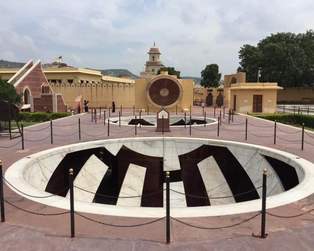 Jantar Mantar Jaipur - Samrat Yantra sundial UNESCO World Heritage Site