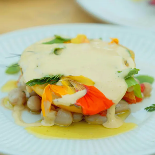 Tomate, homard et haricots, vichyssoise aux oursins