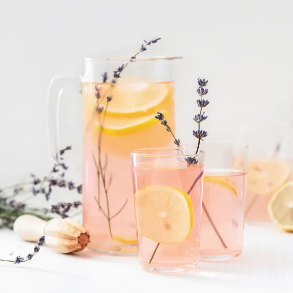 Limonade infusée à la lavande