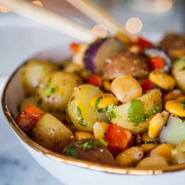 Salade de pommes de terre et de lupins