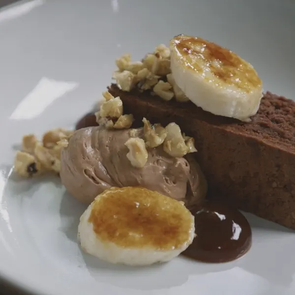 Brownies, ganache monté au café et chocolat au lait