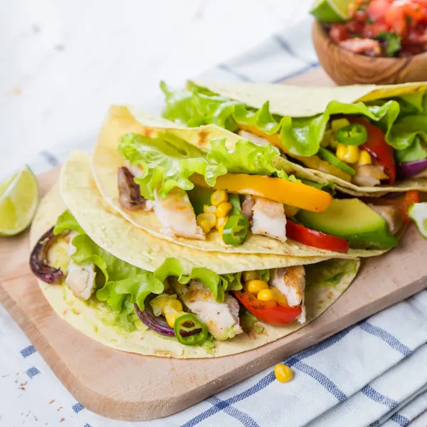 Mini-tacos de poisson au cari