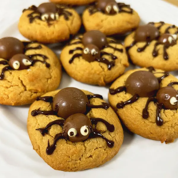 Biscuits-araignées au beurre d'arachide