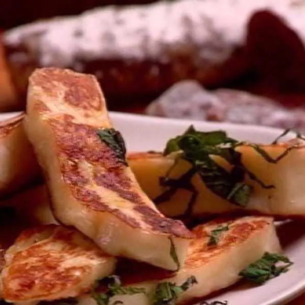 Halloumi grillé à la lime