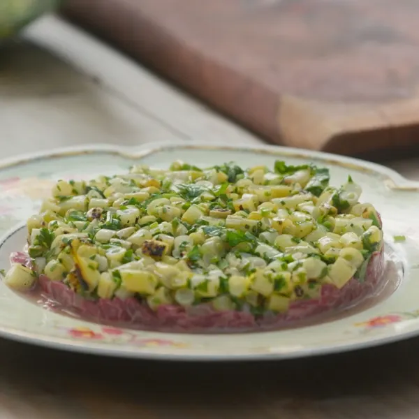 Tartare de bœuf aux haricots