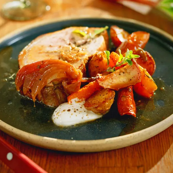 Rôti de porc à la rhubarbe