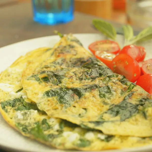 Omelette épinards, feta et aneth