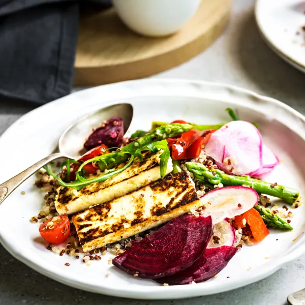 Légumes et halloumi grillés