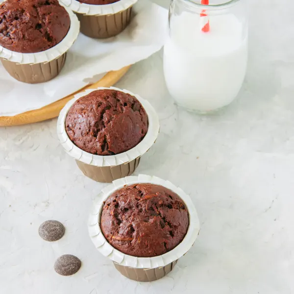 Mini-muffins aux courgettes et au chocolat
