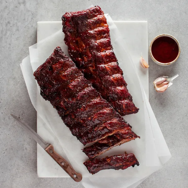 Côtes levées à la mijoteuse avec sauce BBQ maison