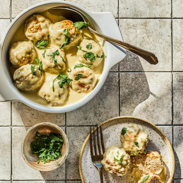 Boulettes de porc et sauce à la moutarde