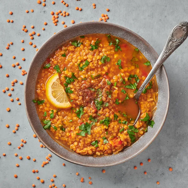Soupe facile de lentilles et légumes