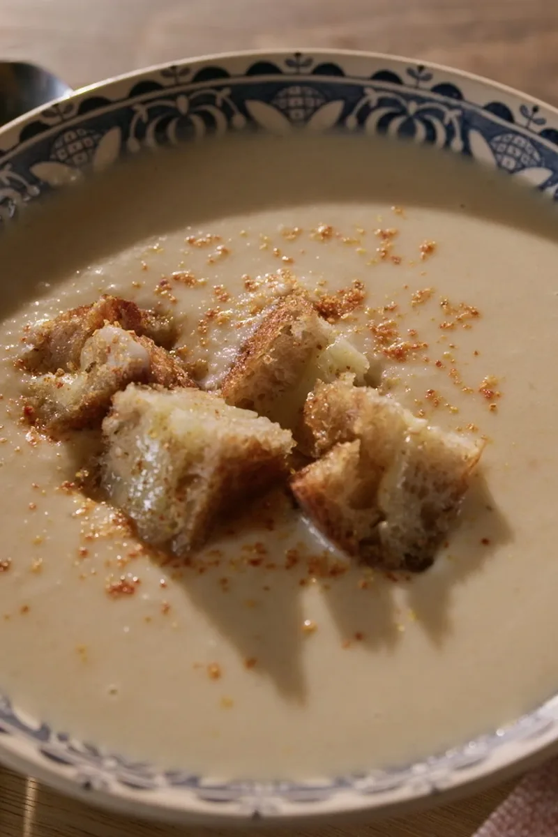 Potage au chou-fleur
