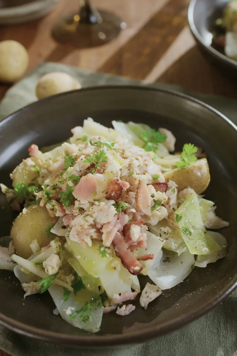 Casserole de grelots, bacon et cheddar