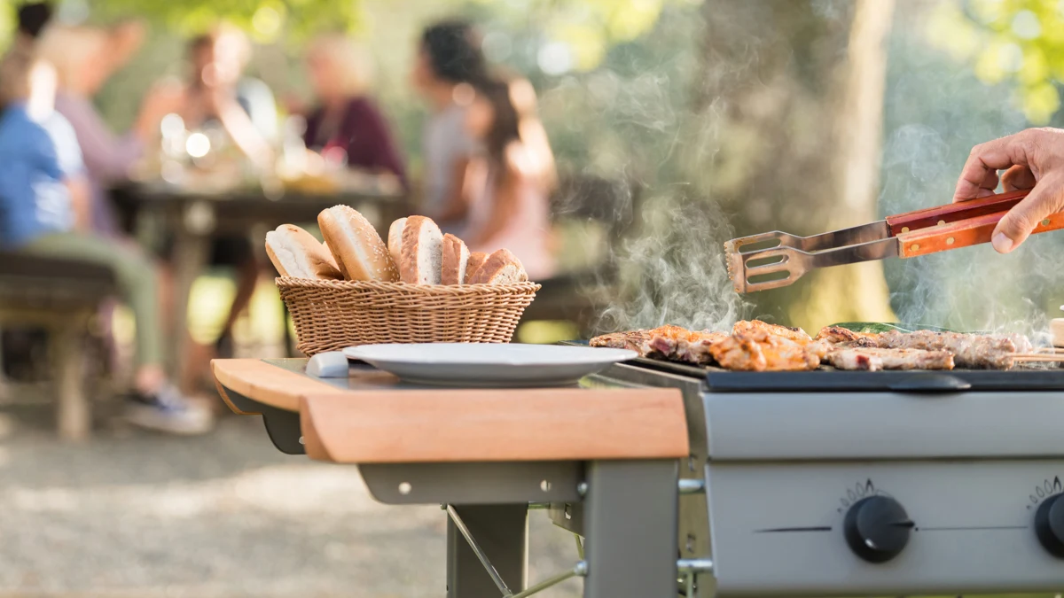 Tout savoir sur le barbecue fumoir