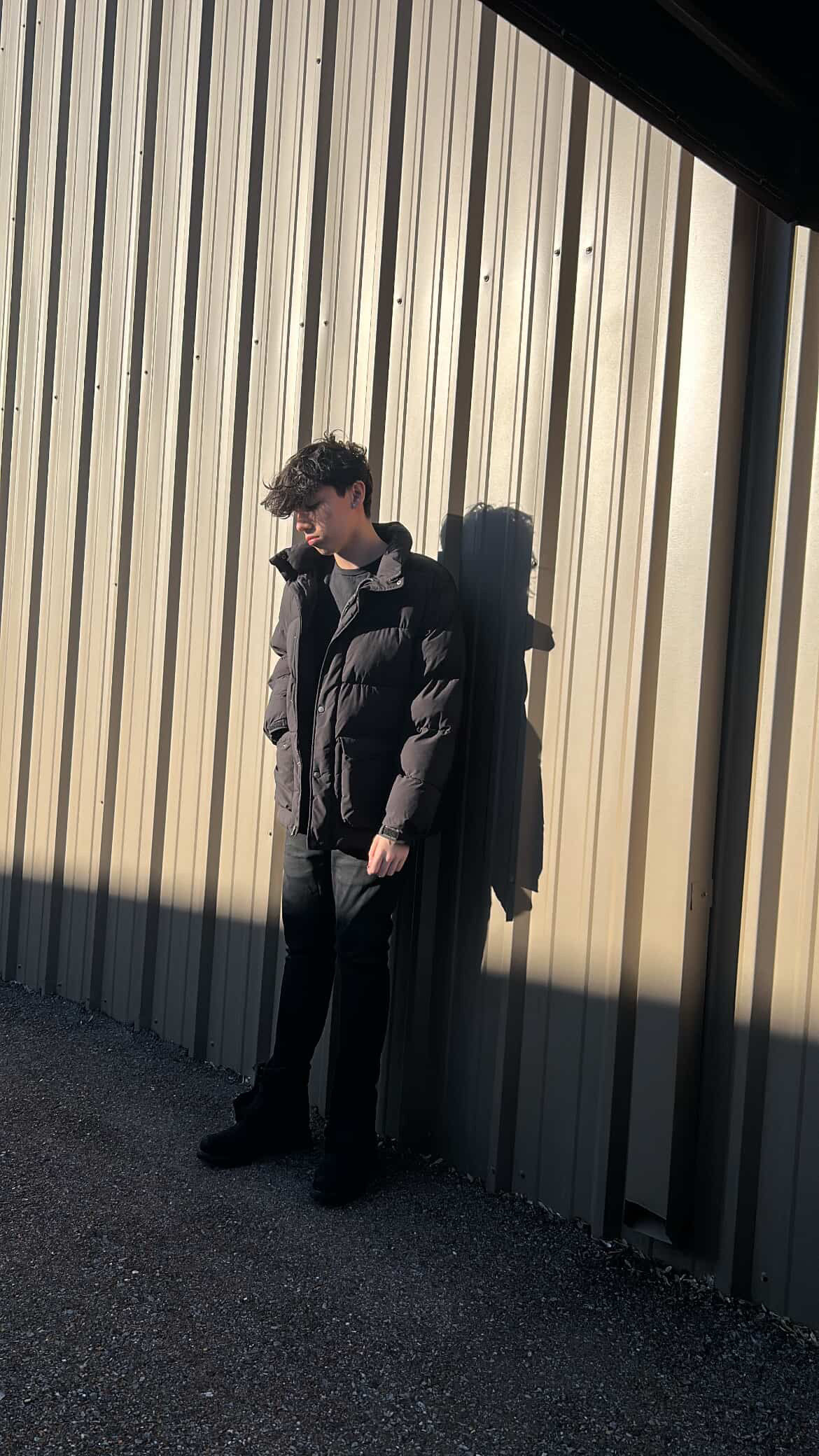 Illusion Breaks Down Drop Dead