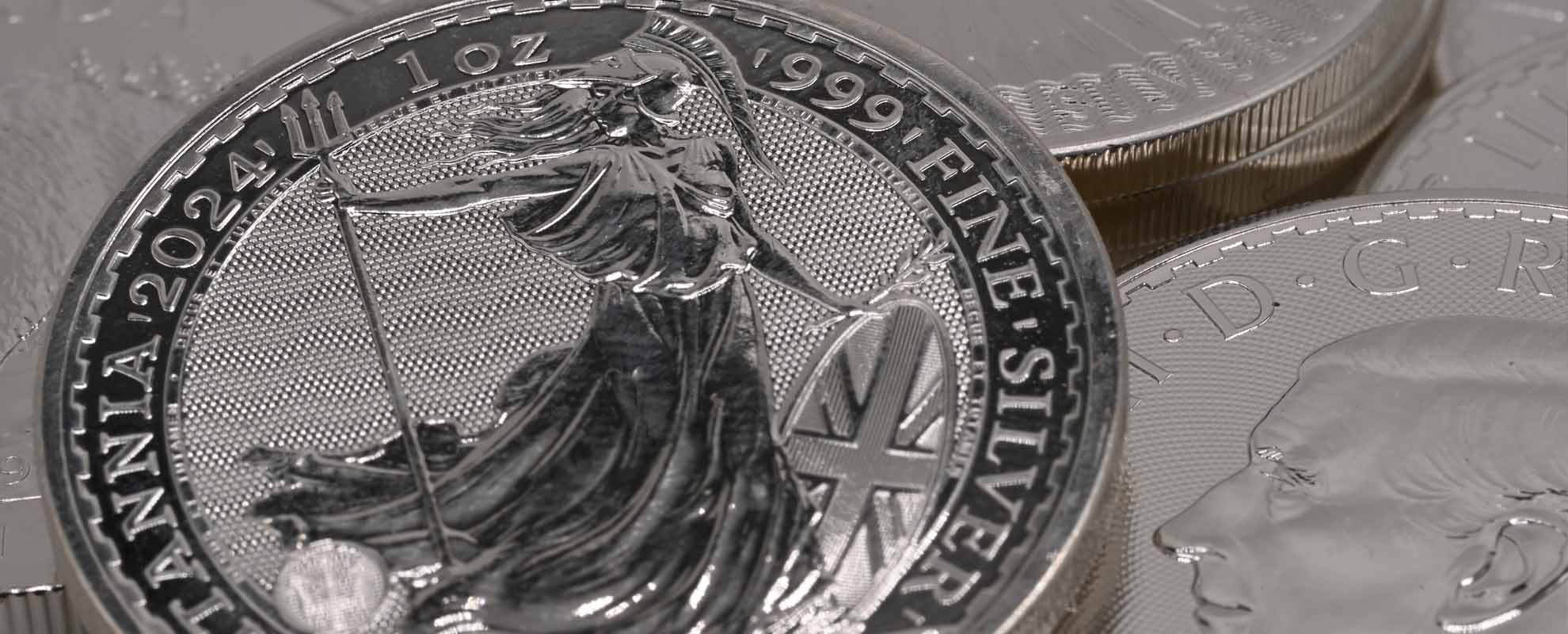A quantity of 1oz silver Britannias