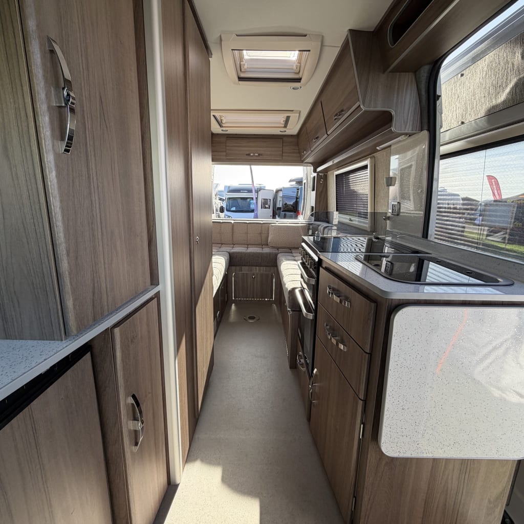 Aztec XL interior