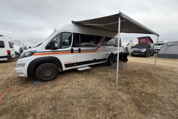 Aztec XL with Gazebo