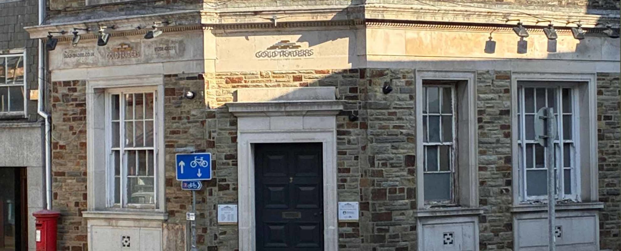The Bodmin branch of Gold Traders on Fore Street