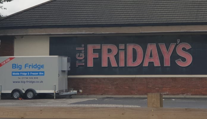 trailer to tgi fridays manchester 