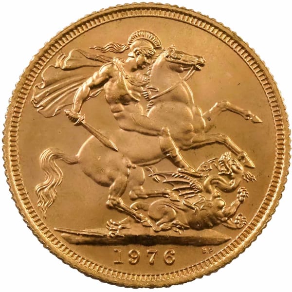 Reverse side of a 1976 gold Sovereign