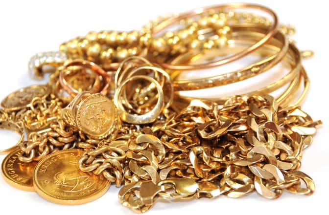 A pile of scrap gold