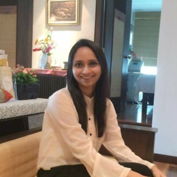 Dr. Raashi Mehta