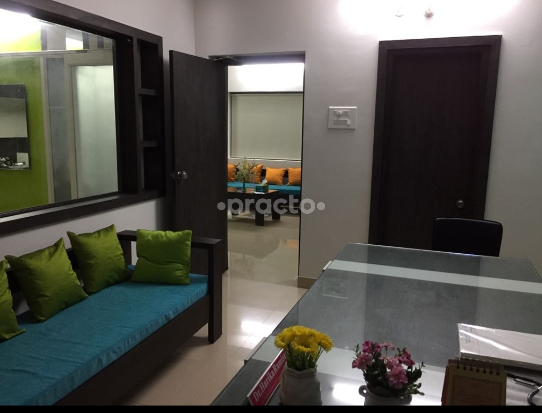 TruSkin Dermatology Lasers and Anti-Aging Clinic