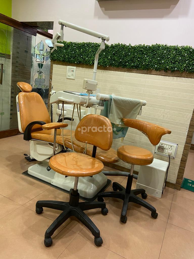 Health Care Multispecialty Clinic