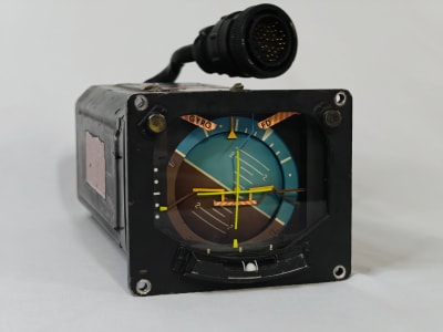 ARC G-1050A (47070-0008) (IU407-001-1) Flight Director Indicator - AS REMOVED by Garrett Airesearch / Kollsman