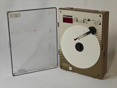 Omega CT87LF Temperature Recorder - FOR PARTS AR - 69555557008e8d4b9c4899c4 Condition - Omega