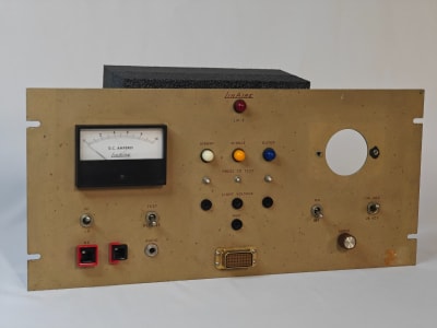 LinAire LM-3 Test Panel - FOR PARTS - 69555557008e8d4b9c4899c4 Condition - LinAire