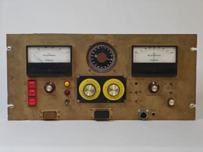 LinAire LV-5 Test Panel - FOR PARTS - 69555557008e8d4b9c4899c4 Condition - LinAire