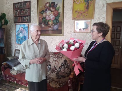 На выборах проголосовала 105-летняя елабужанка