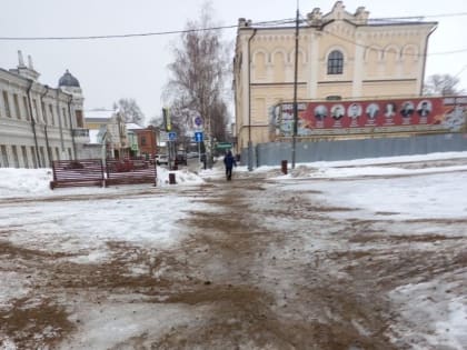 В Чистополе коммунальщики очистили от снега более тысячи километров дорог